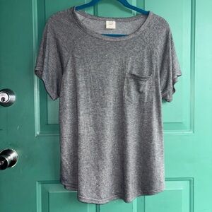 Good Hart medium Gray Short Sleeve Tee